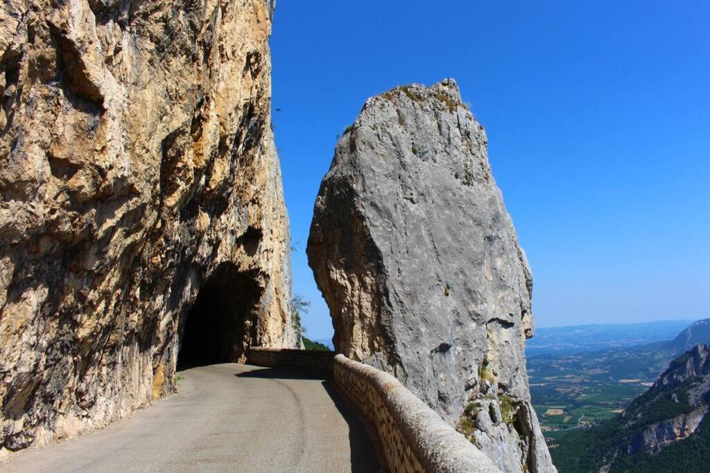 Studio** Cle Des Champs Au Pied Du Vercors Saint-Laurent-en-Royans ภายนอก รูปภาพ